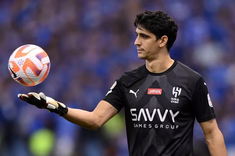 ماذا قدم بونو للتتويج بجائزة أفضل حارس في أفريقيا؟